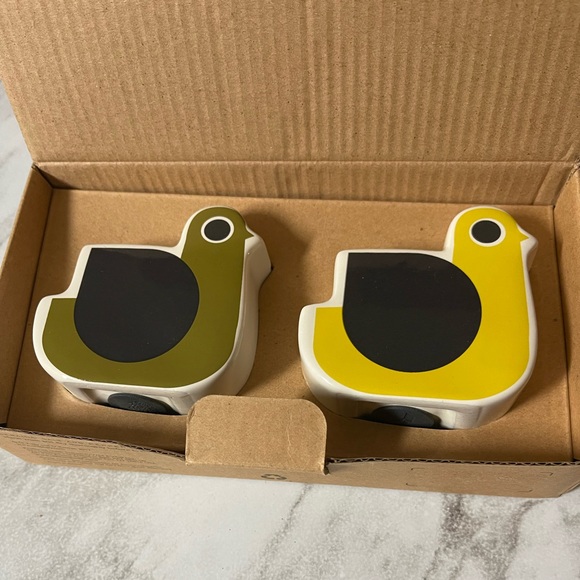 Orla Kiely Kitchen Orla Kiely Hen Salt And Pepper Shakers Poshmark